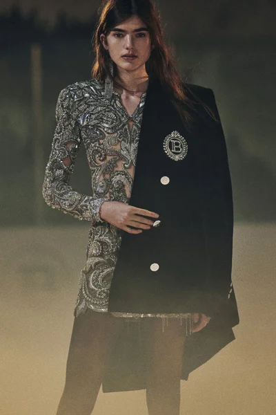 Look 23